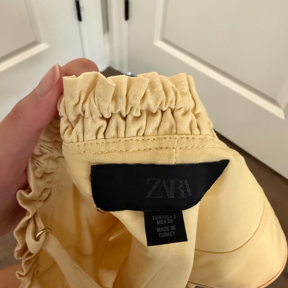 Zara Yellow Top - Picture 6 of 6